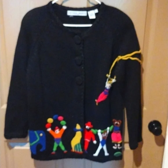 Ladies Sweater by MICHAEL SIMON NEW YORK - Picture 1 of 17